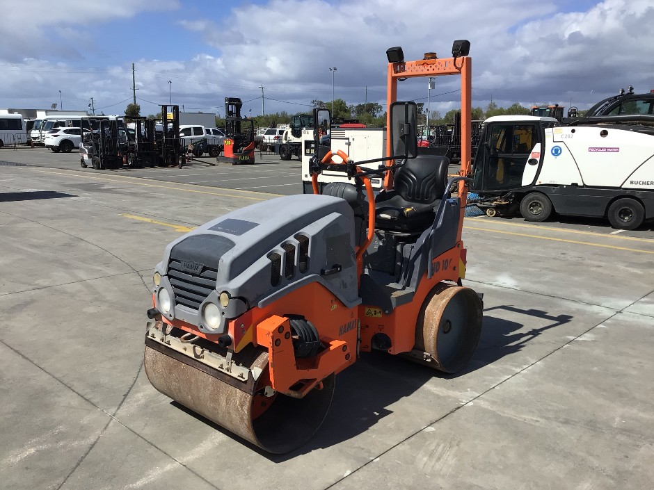 2015 Hamm Smooth Drum Tandem Roller