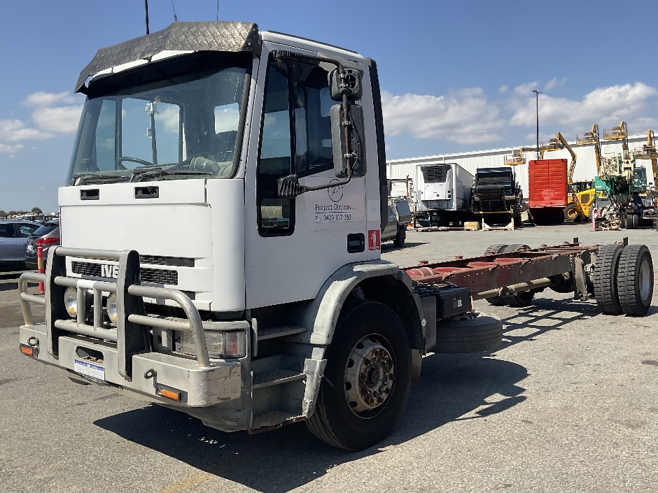 2001 IVECO Eurocargo   4x2 Cab Chassis