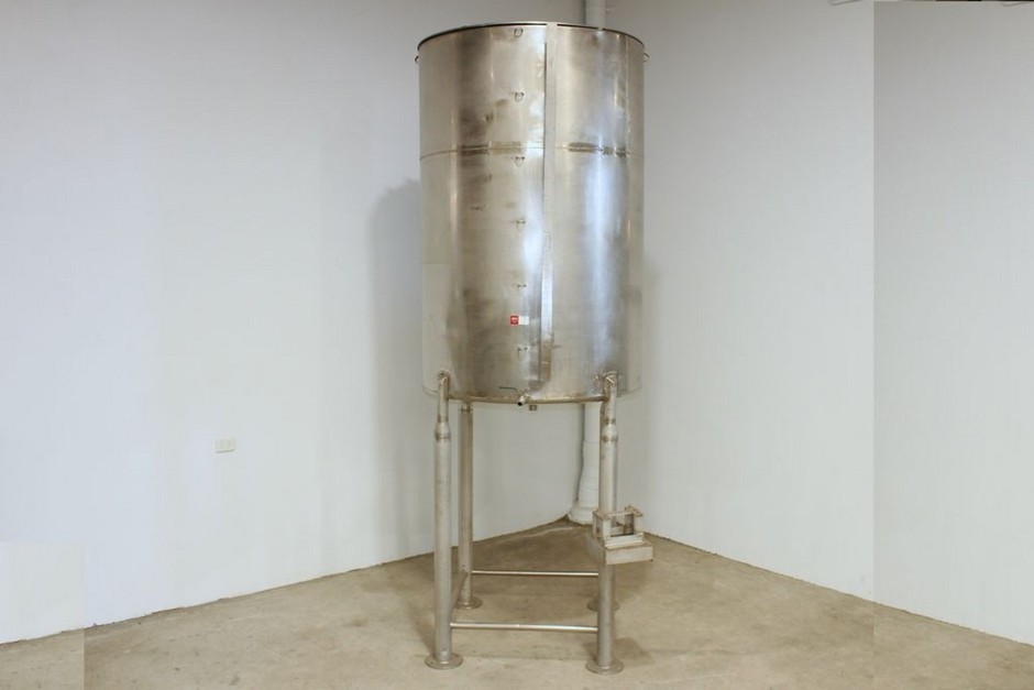 2100L Stainless Steel Conical Tank with Lid