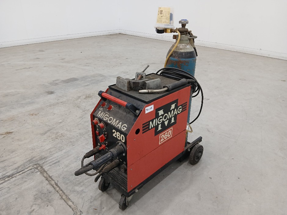 Migomag 260 Welder