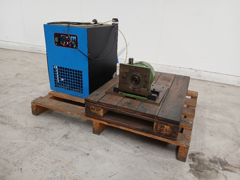 Compressed Air Dryer And Rotary Table