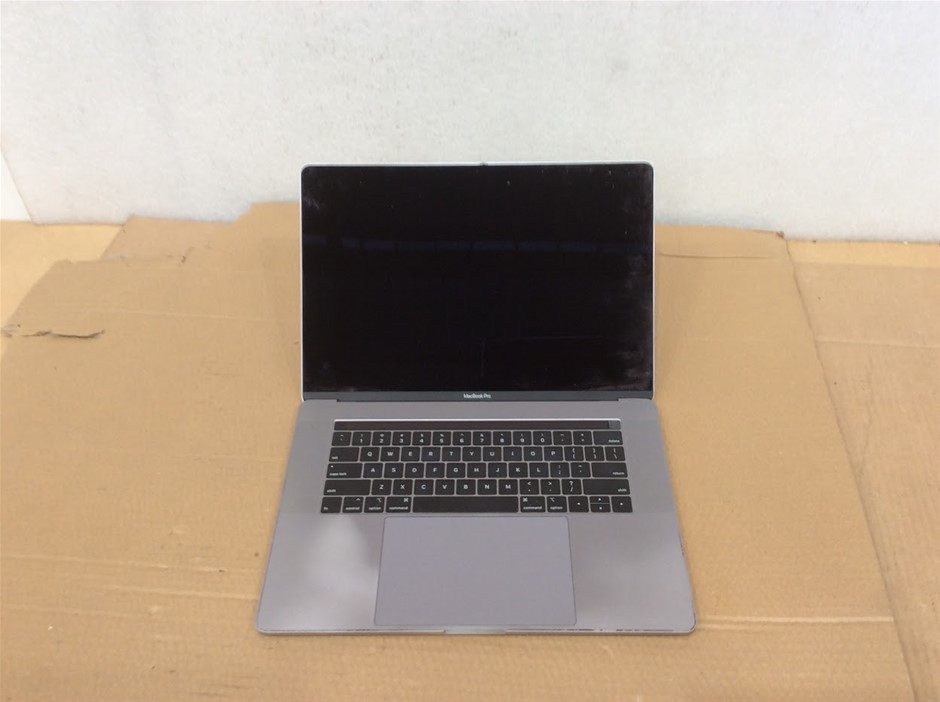 APPLE MacBook Pro(A1990)(EMC 3215) Laptop I7-8850H 16GBRAM 512SSD