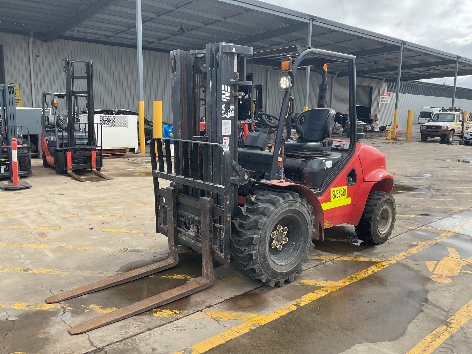 Enforcer FD35T-AT-YMA Diesel Rough Terrain Forklift