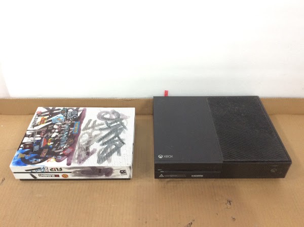 Microsoft Xbox One 1540&Xbox One S 1681 Console (Lot of 2)