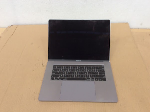 APPLE MacBook Pro(A1990)(EMC 3359) Laptop I9-9880H 16GBRAM/512GBSSD