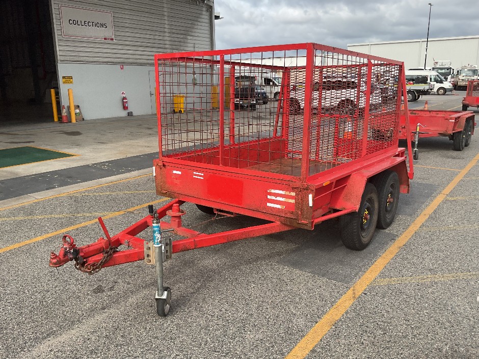 1985 U Tow Tandem Axle Cage Trailer