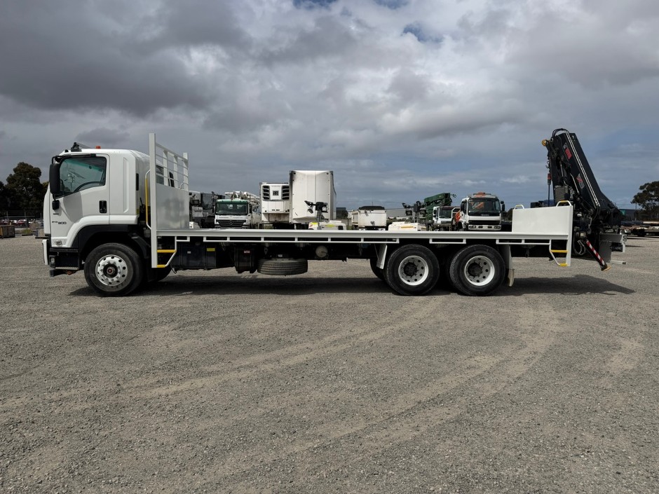 2019 Isuzu FVY 300 F Series 240 300 6x4 Crane Truck