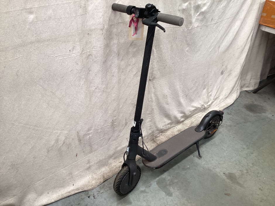 Xiaomi Mi Electric Scooter 1S