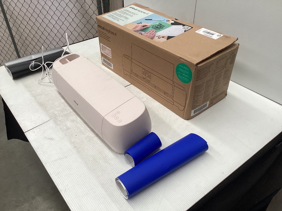 Cricut Explore 4 Smart Cutting Machine