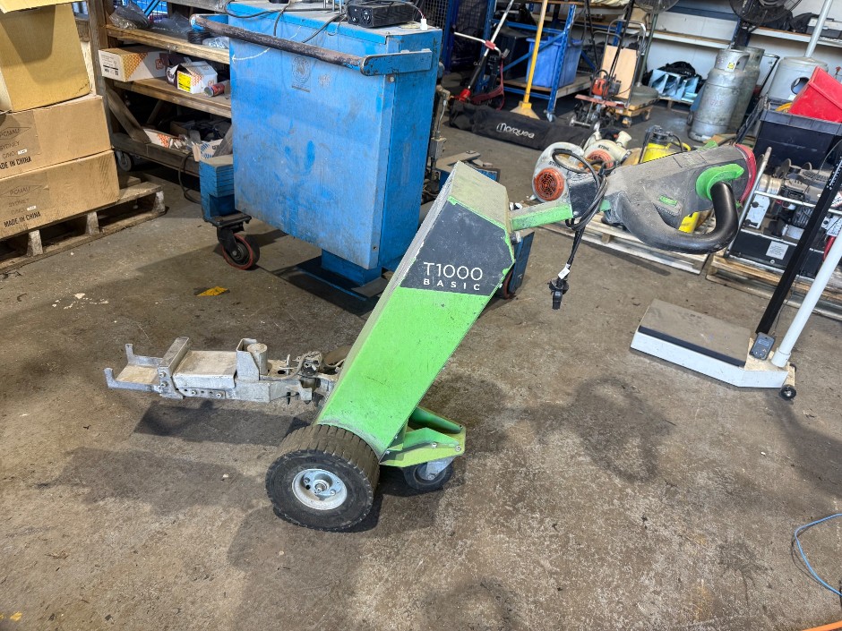 Movexx T1000-BASIC Electric Tug / Tow Tractor - non runner