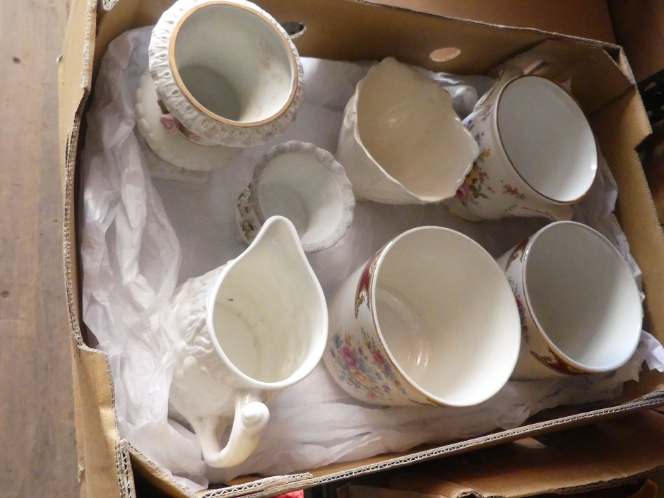 Antique & Vintage Ceramics And Collectables