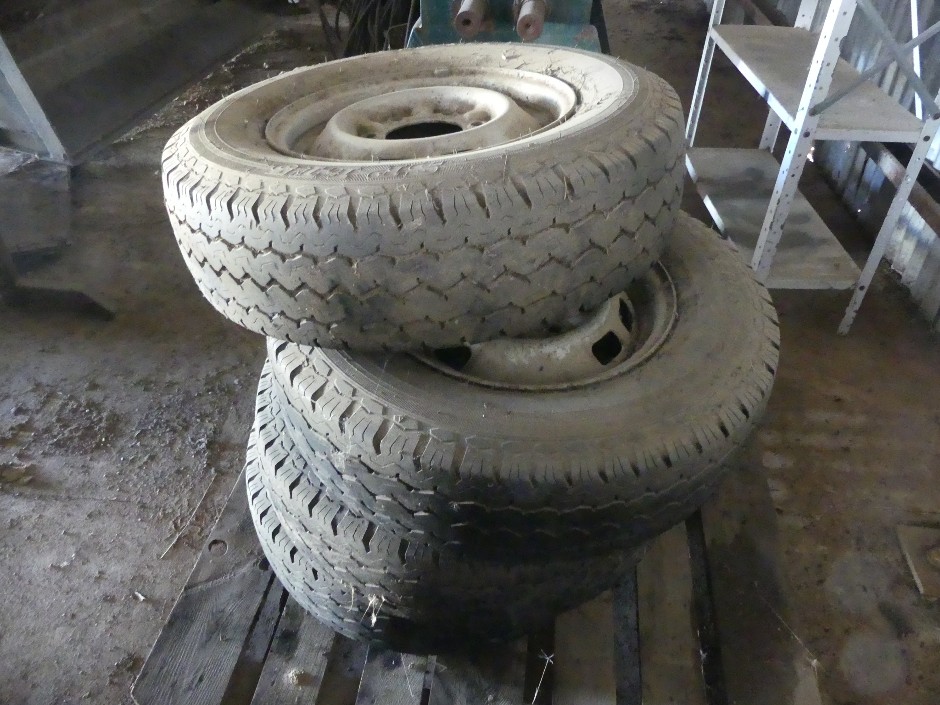 Rims &Tyres (Qty 8)