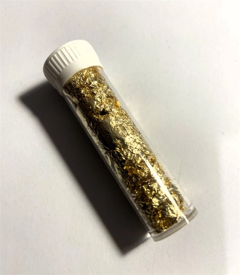 Vial full of Gold Leaf/Flake