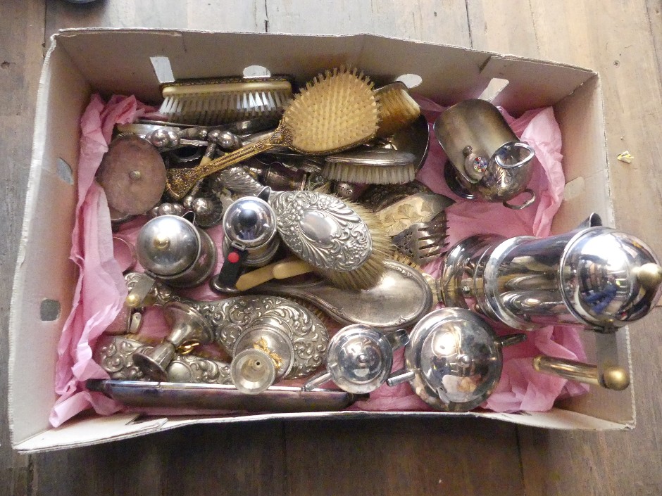 Antique & Vintage Ceramics And Collectables