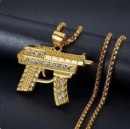 Jewelz Merchants Men’s Rifle Gun Pendant + FREE Chain – Silver Tone CZ