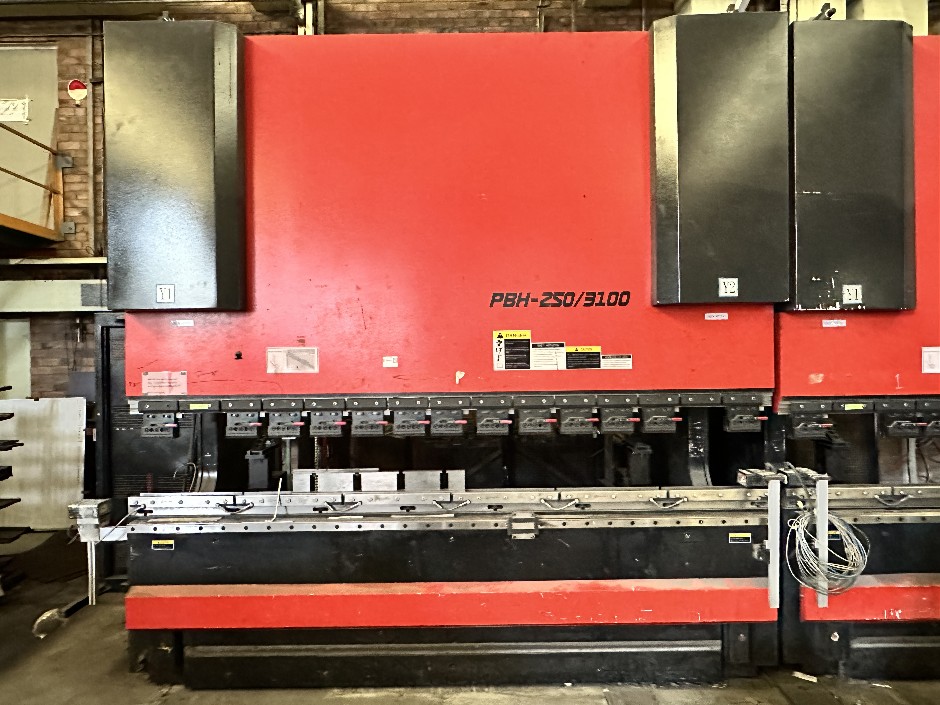 2018 Leija PBH-250/3100-8C Press Brake