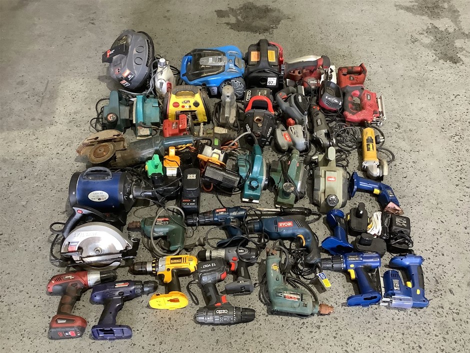 Ozito, Ryobi, DeWalt & Bosch Mixed Electric Power Tools