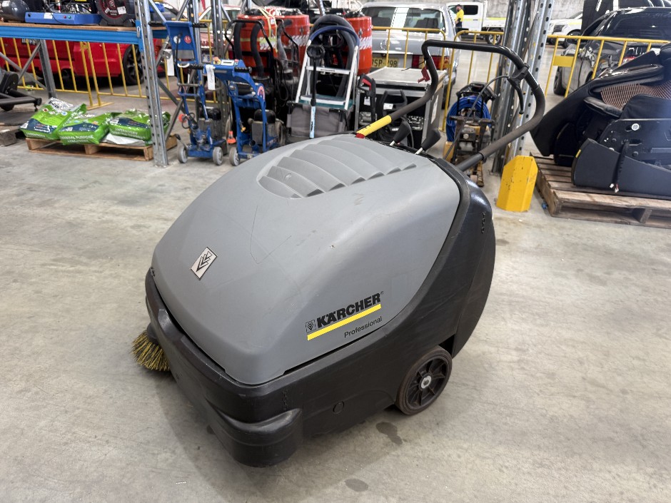 KARCHER KM85/50W BP WALK BEHIND SWEEPER