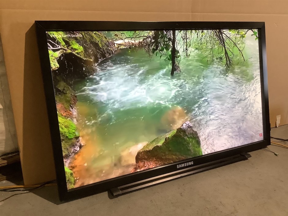 Samsung ED65C 65-Inch Digital Signage Display