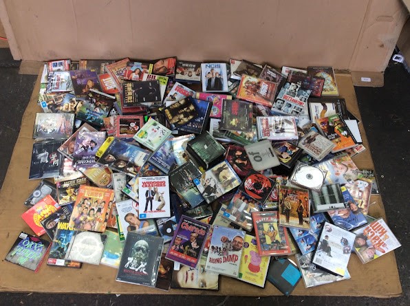 Mixed Assorted DVD / VCD / CD Movies