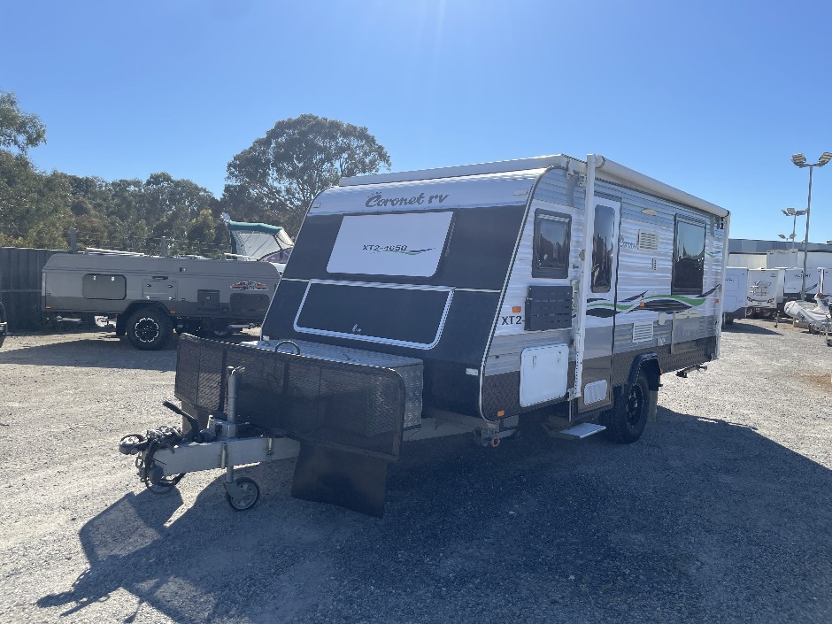 2015 Coronet RV XT2-4650 Caravan