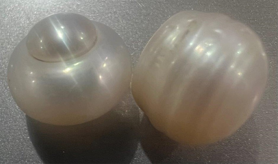 14.60 carats certified pear