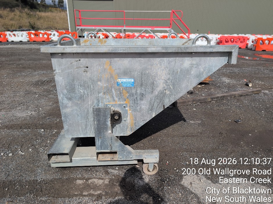 EAST WEST TIP BUCKET (Site ID: 77)