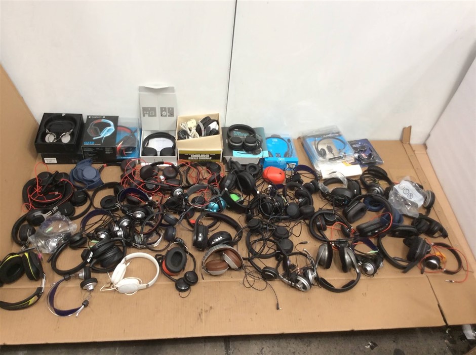 Assorted Brands Wired & Wireless Headphones & Headsets (Mixed Lot)