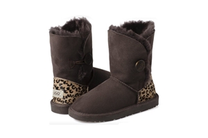 Ozwear UGG Premium Button Boots with Leo