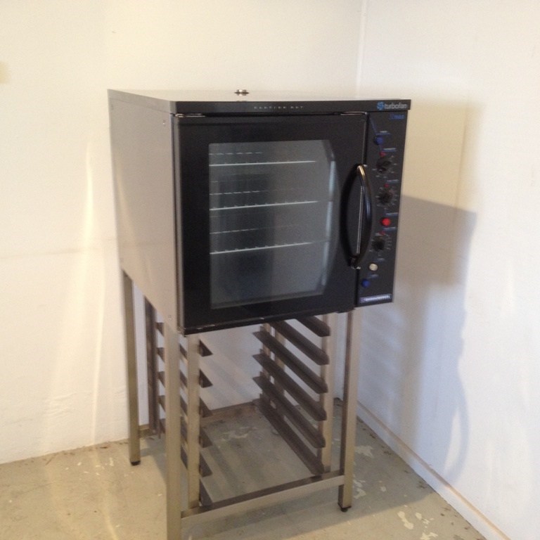 Bakbar Turbofan E32 Oven on Stand