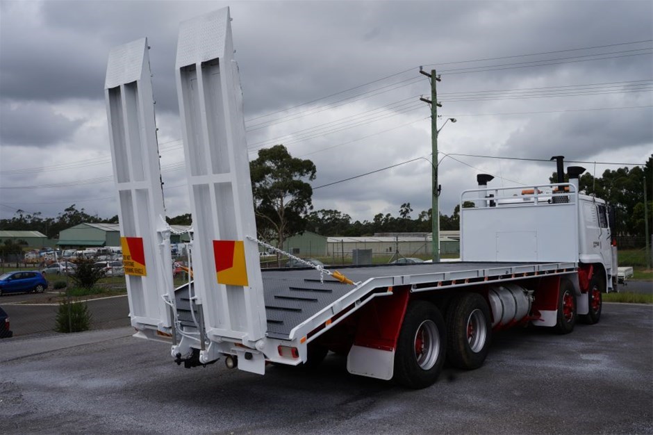 Table top truck, Atkinson by International 4870, Model ATK FK4870 252