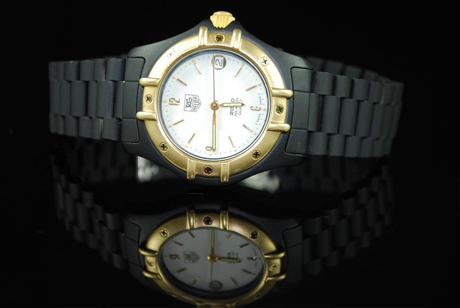 Gents TAG Heuer 2000 Series Professional