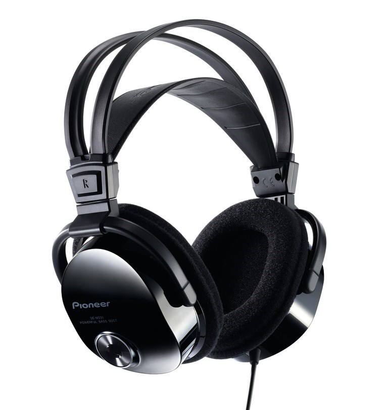 Pioneer SE-M531 Fully Enclosed Dynamic H
