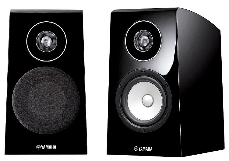 Yamaha NS-B750 Bookshelf Speakers (Piano