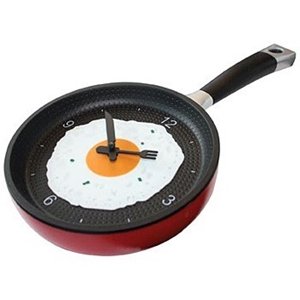Frying Pan w/Egg Kitchen Clock