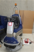 Robotic Vacuums, Scrubbers & Sweepers Sale