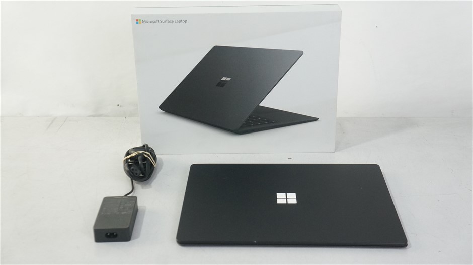 Microsoft Corporation Surface Laptop 2 13.5-inch Notebook