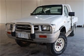 Unreserved 2000 Toyota Hilux (4x4) Manual Cab Chassis